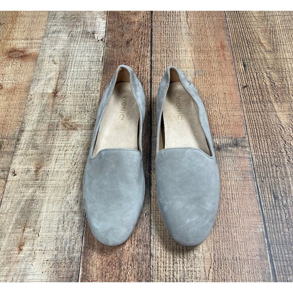 Vionic Willa Taupe Suede Slip On Loafers Womens 10 Wide Almond Toe Flat Shoes - Picture 2 of 7